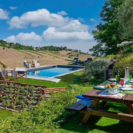 Casa Sunset Hill Holiday home